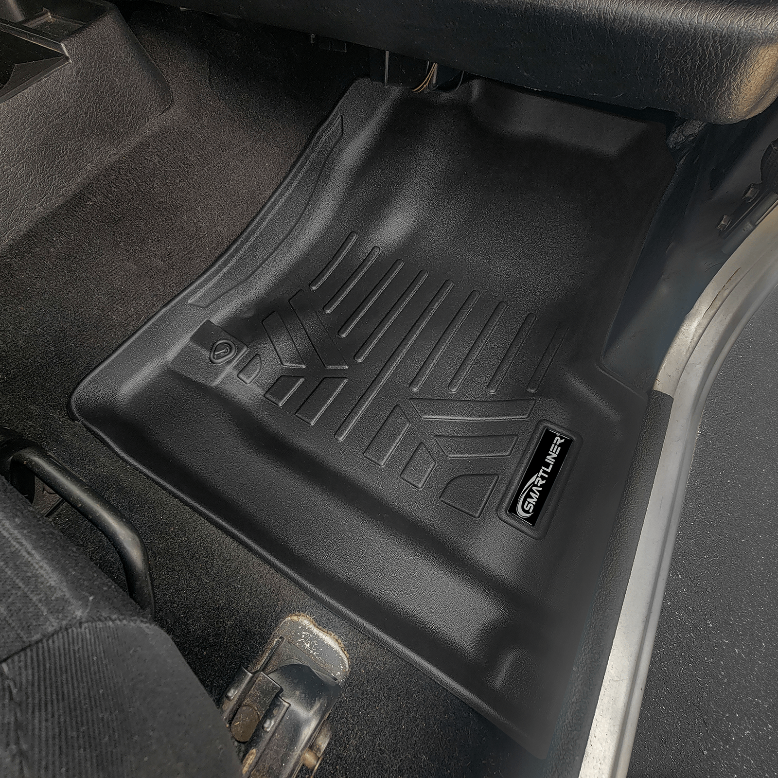SMARTLINER Custom Fit Floor Liners For 1997-2006 Jeep Wrangler Unlimited Smartliner USA
