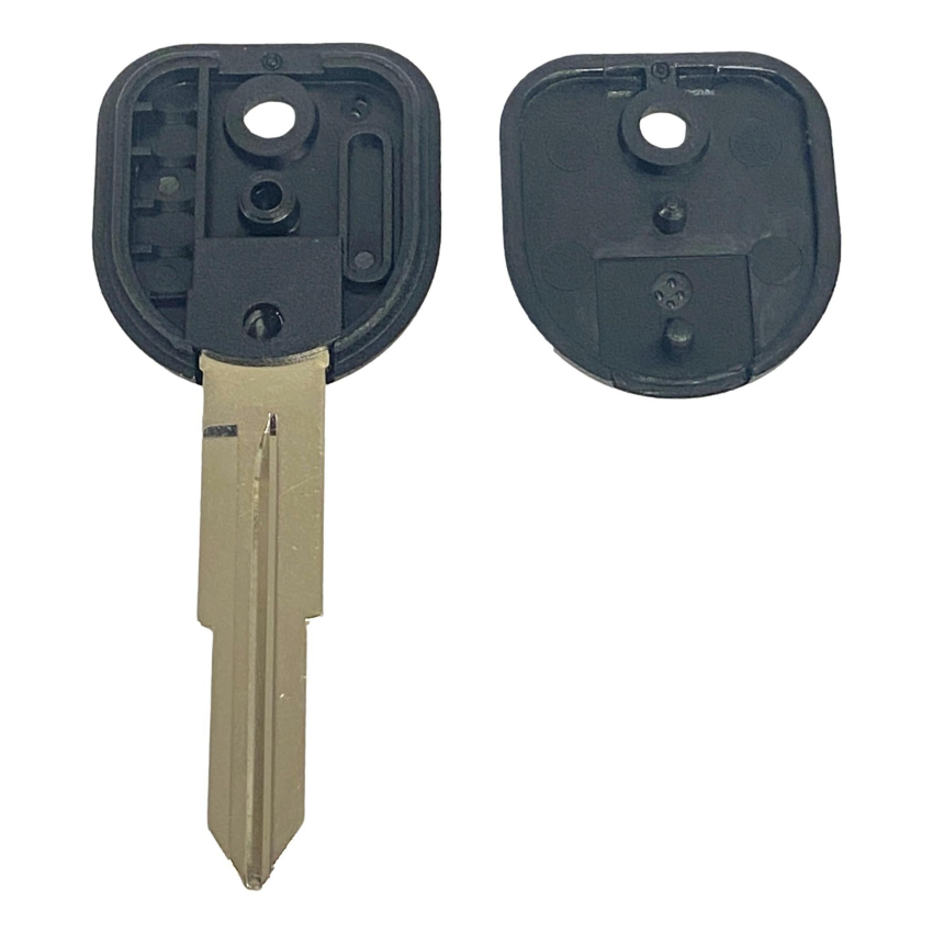 Best Key Supply Saturn Transponder Key Shell For B114 | Aftermarket, close-up detail