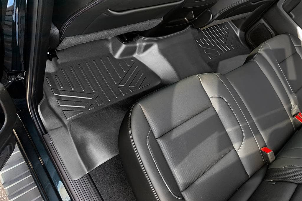 SMARTLINER Floor Liners for GMC Sierra 1500 Crew Cab 2014 - 2018 (Carpeted flooring) 1st Row Bench Half, additional view 4