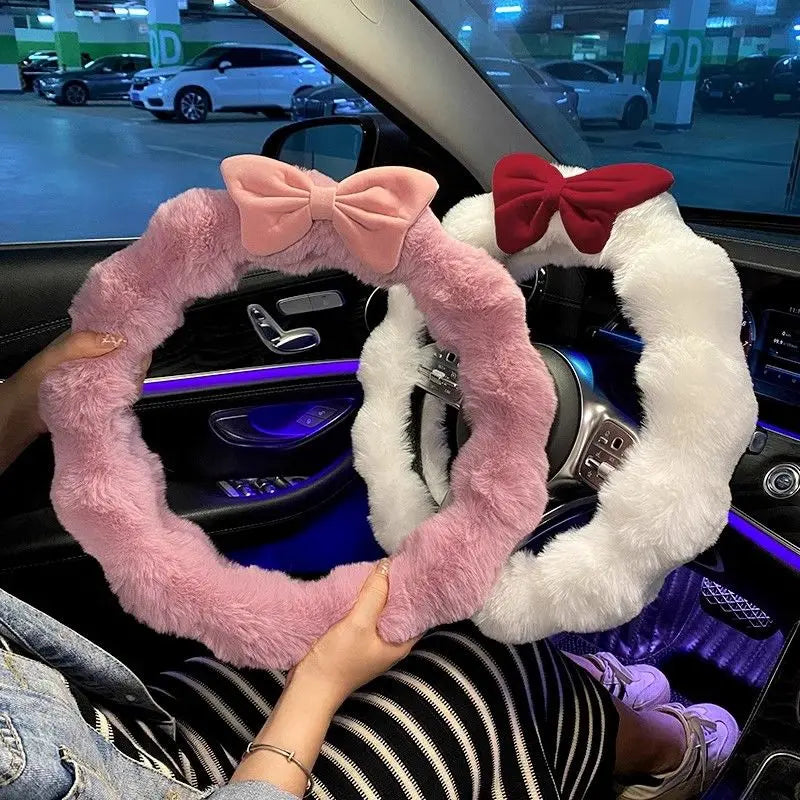 Plush Velvet Steering Wheel Cover – Soft Winter Car Handlebar Cover for Women, Cute High-End Interior Accessory FanzyMarket