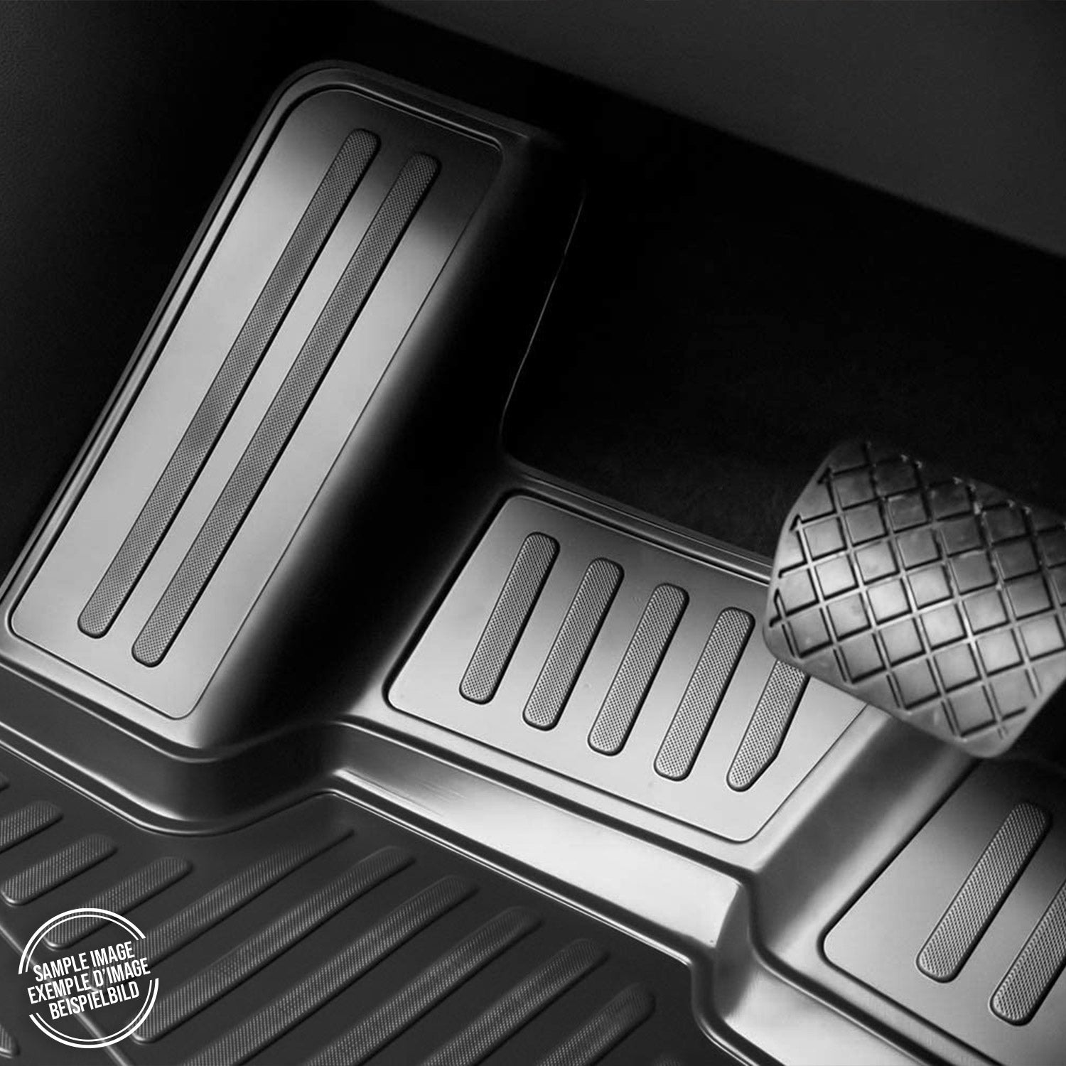 OMAC USA 2011-2015 Chevrolet Cruze Floor Mats Liners Full Set All Weather Black, classic floor mats, angled view