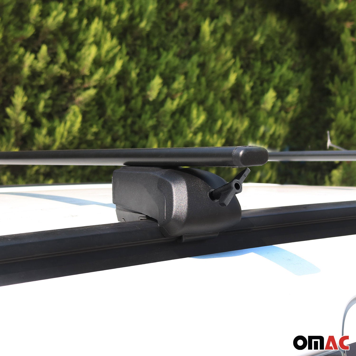 OMAC USA 2013-2022 Buick Encore Roof Rack Cross Bars Black, flush-mounted roof rails, close-up detail