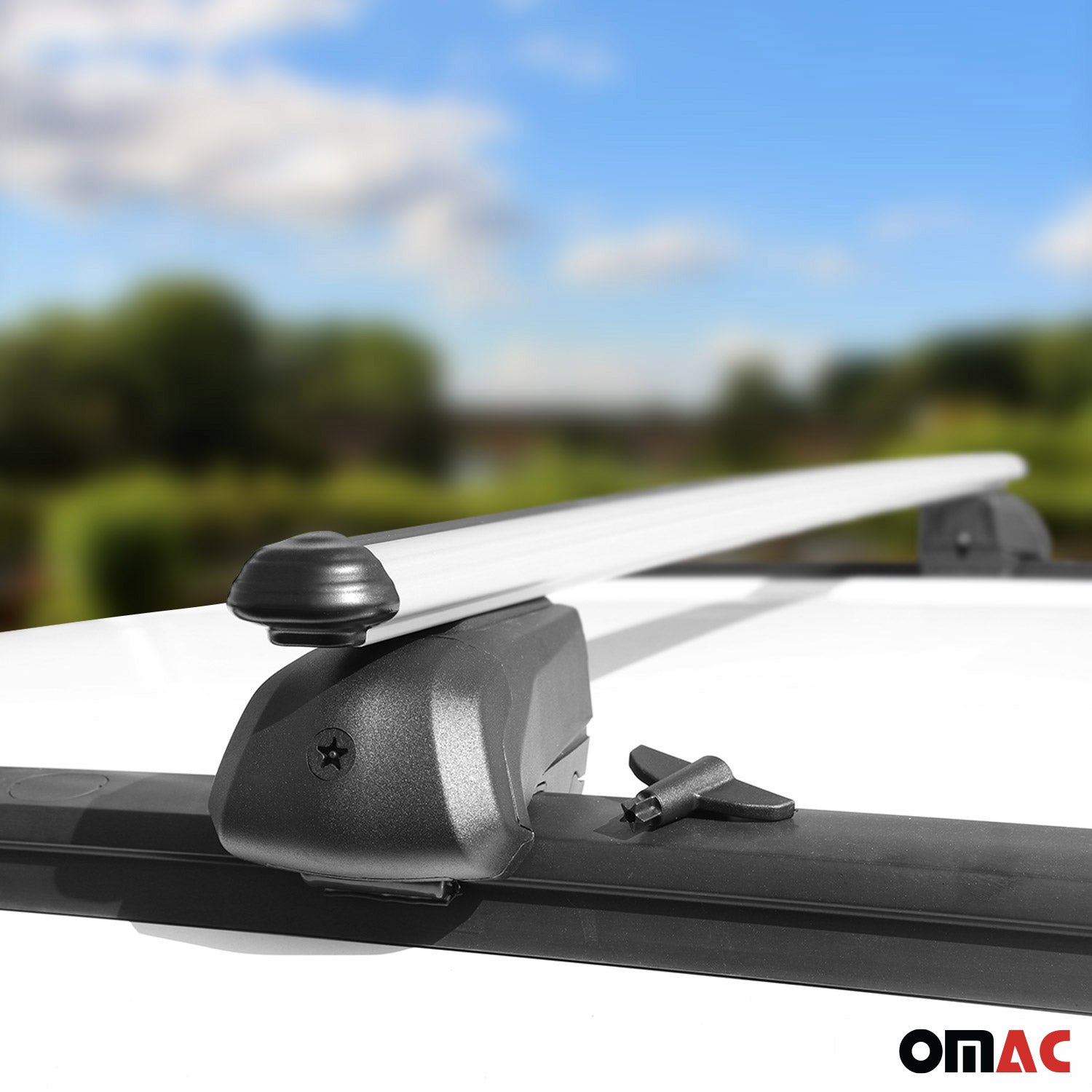 OMAC USA 2021-2026 Chevrolet Suburban Roof Rack Cross Bars Silver, flush-mounted roof rails, fitment detail
