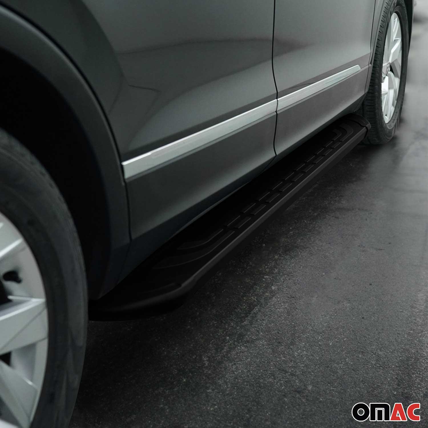 OMAC USA 2018-2023 Chevrolet Traverse Nerf Bar Side Step Running Boards Alu 2x, close-up detail