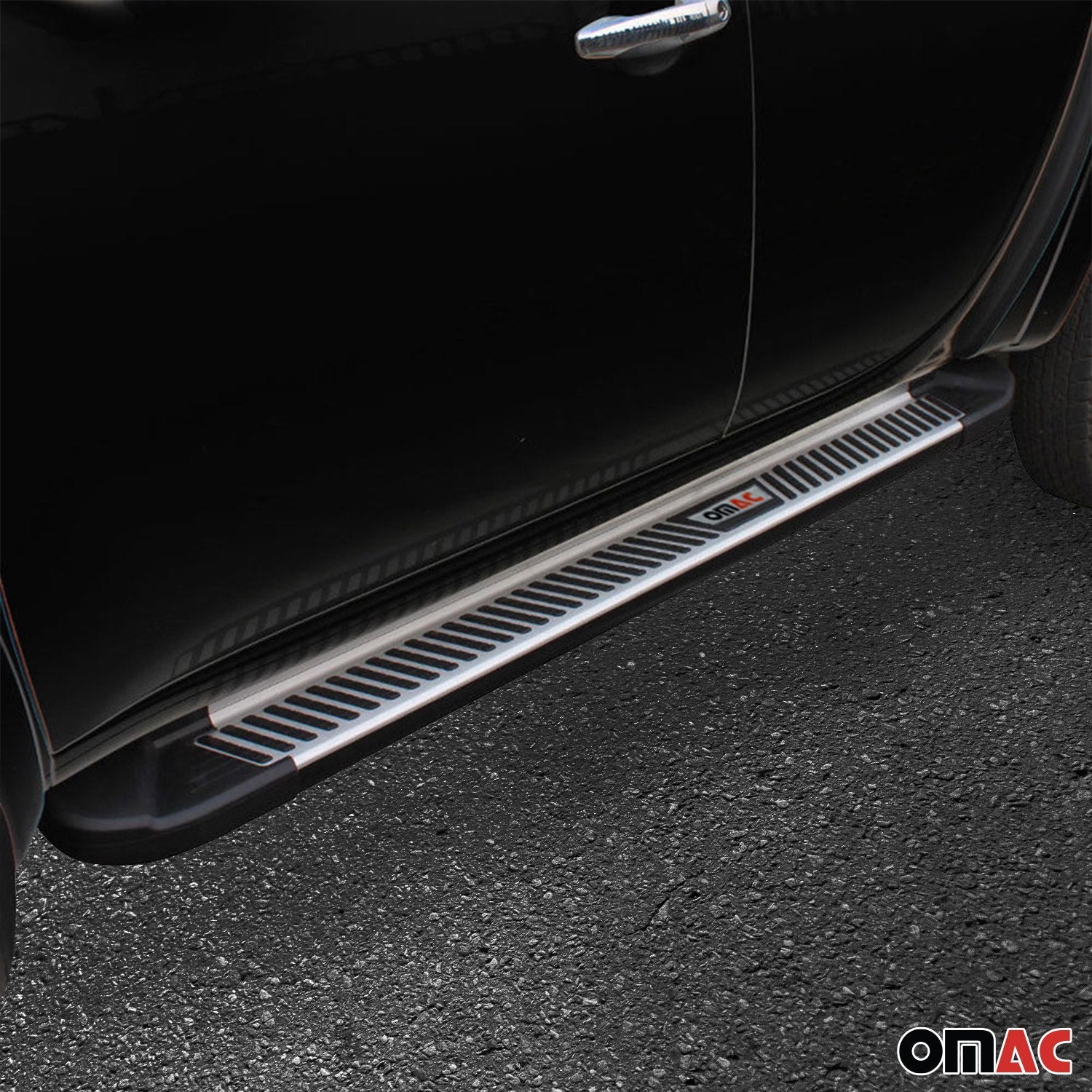 OMAC USA 2018-2023 Chevrolet Traverse Nerf Bar Side Step Running Boards Alu 2x, close-up detail