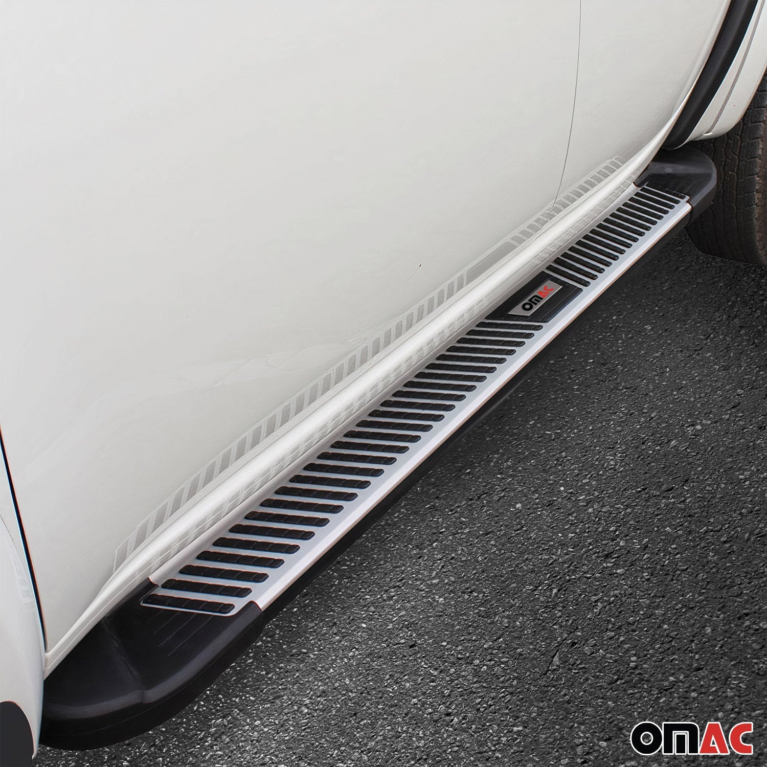 OMAC USA 2018-2023 Chevrolet Traverse Nerf Bar Side Step Running Boards Alu 2x, top view