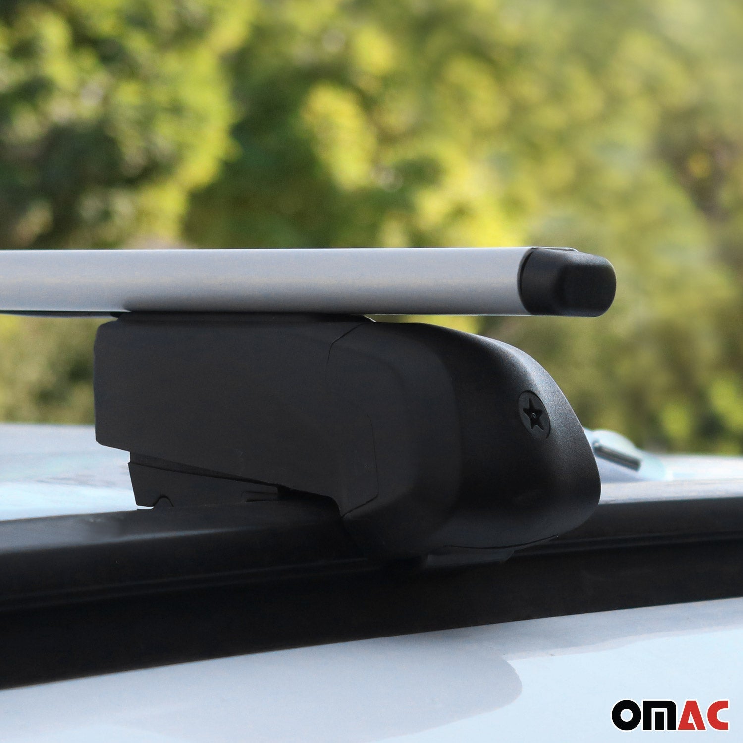 OMAC USA 2021-2026 Chevrolet Suburban Roof Rack Cross Bars Silver, flush-mounted roof rails, further detail