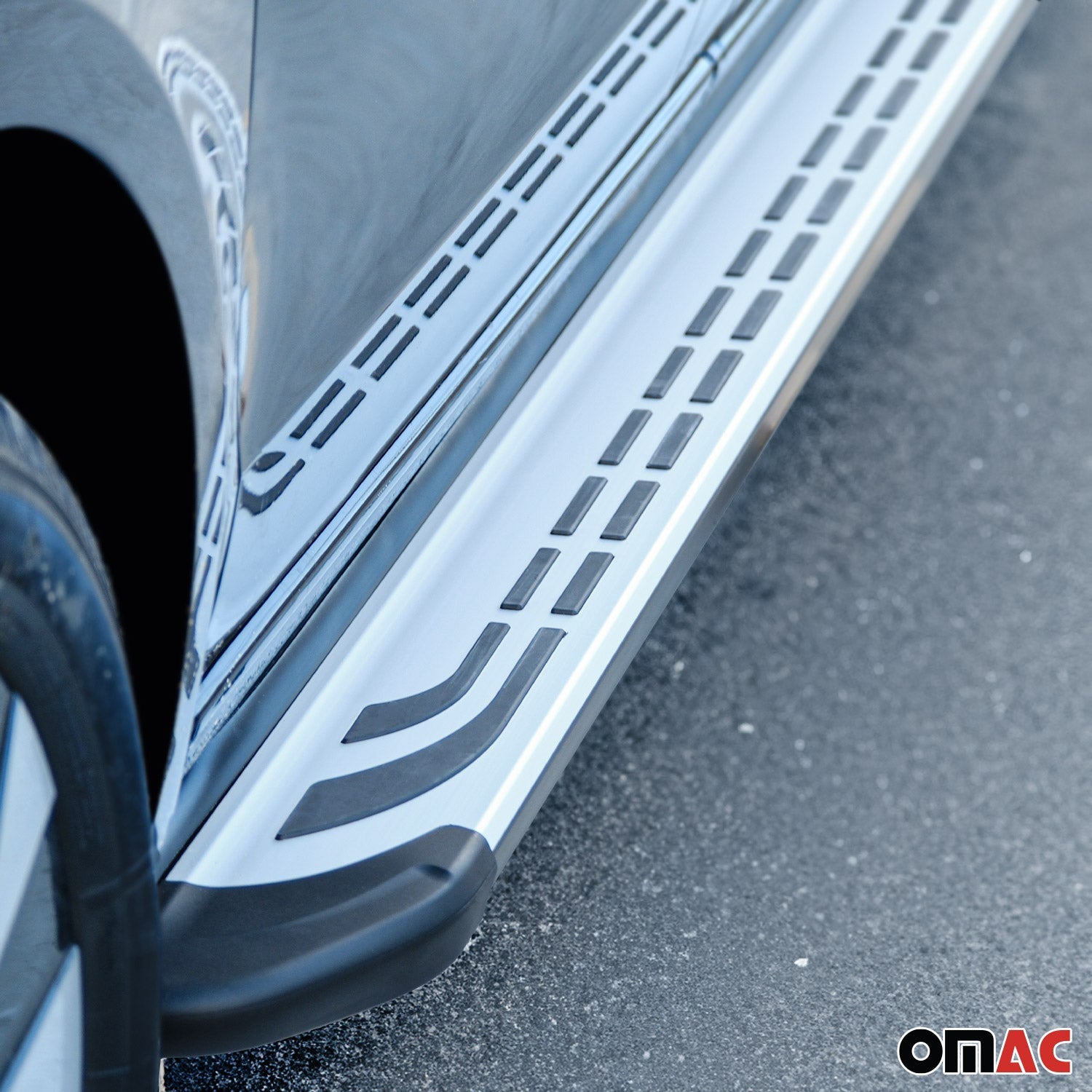 OMAC USA 2015-2024 Chevrolet Colorado / GMC Canyon Nerf Bar Side Step Running Boards Alu, top view